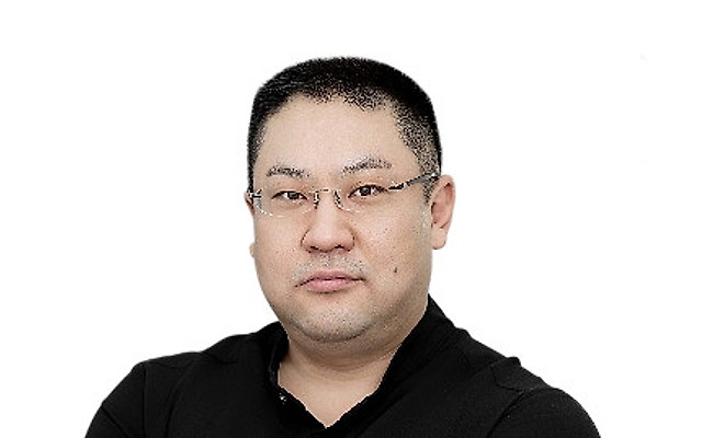 Хан Константин Владимирович