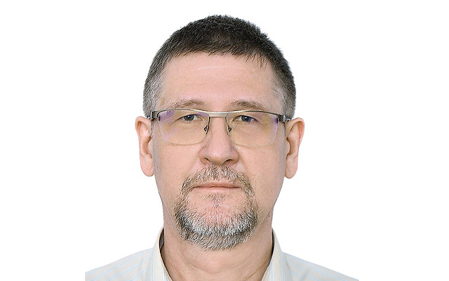 Степачев Игорь Евгеньевич